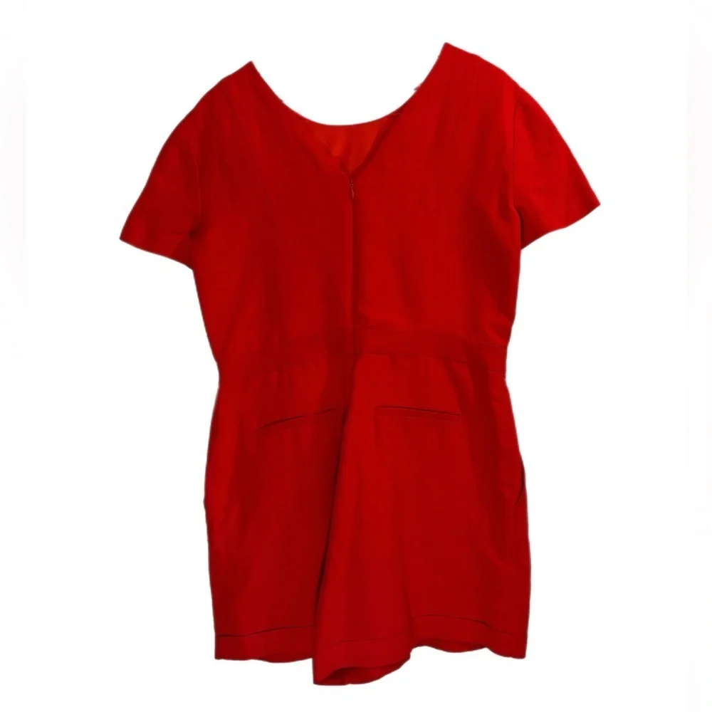 Banana Republic red linen blend lined v-neck romper